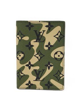 Louis Vuitton Couverture Passport Case Monogram Moflage